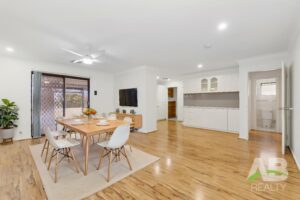 200162394 1778036703 62666 DSC00001 DiningRoom Standard